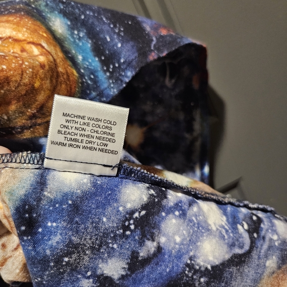 Galaxy Dress With Pockets - Picture 4 of 5